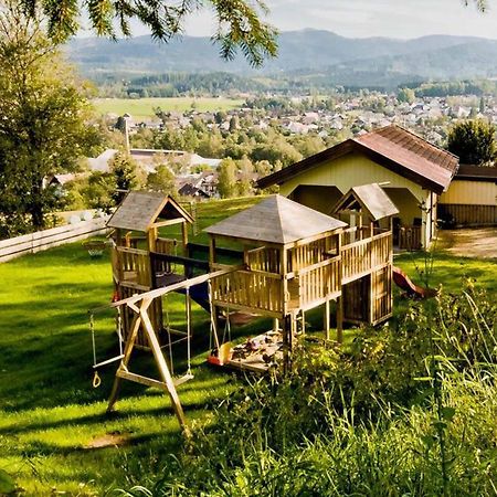 Ferienwohnungen Haus "Wildschuetz" フラウエナウ エクステリア 写真